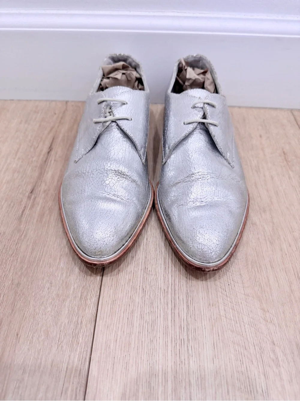 Veronique Branquinho Silver Lace-Up Flats / Oxford Shoes